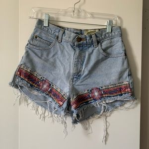 Eddie Bauer high waisted shorts
